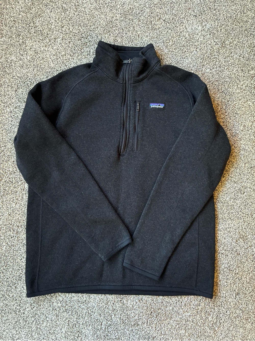 Patagonia Men's Black Half-Zip Fleece Pullover